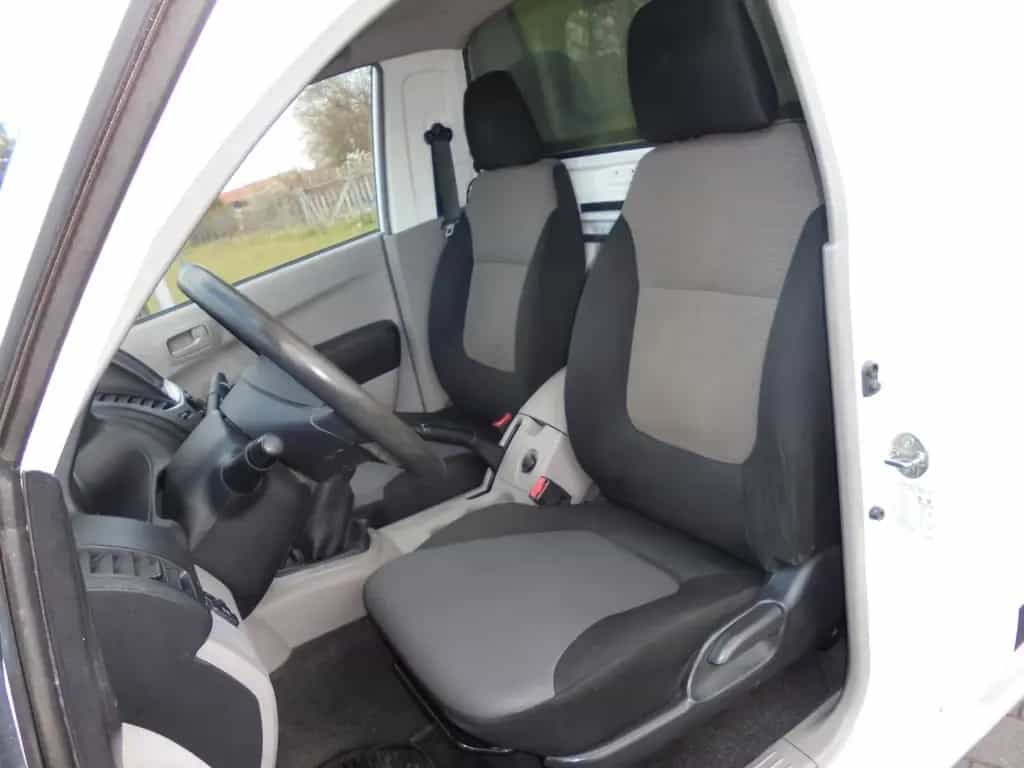 Mitsubishi L200 2.5 DI - D Hardtop KLIMA AHK 70 Tkm!! 08/2015-photo-16