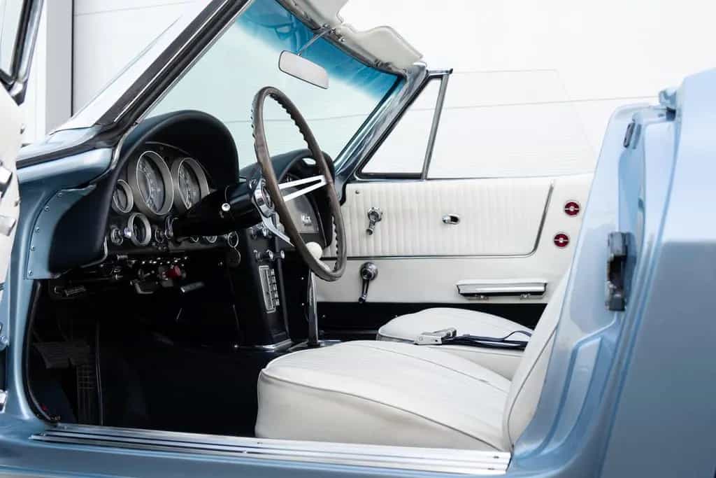 Corvette C2 Stingray Cabrio 327 cui 365PS H-Zulassung 02/1964-photo-14