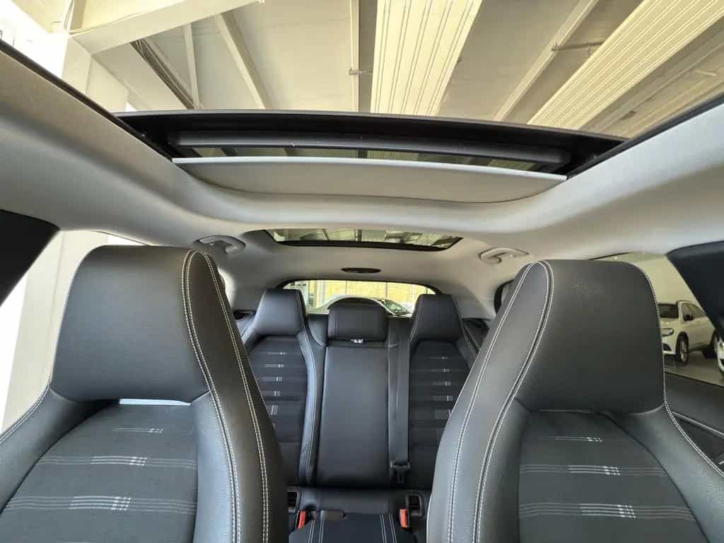 Mercedes-Benz GLA 200 Urban LED*PANO*SHZ*PDC 08/2017-photo-26