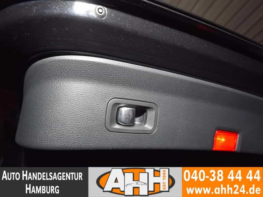 Mercedes-Benz GLC-Class 250 4M COUPÉ AMG KAM|SD|AHK|LED|HUD|19Z|2HD! 12/2017-photo-28