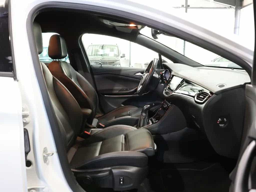 Opel Astra K ST 1.4 T ULTIMATE OPC-LINE SPORT BLACK 01/2019-photo-18