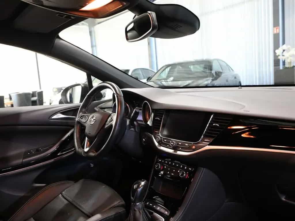 Opel Astra K ST 1.4 T ULTIMATE OPC-LINE SPORT BLACK 01/2019-photo-19