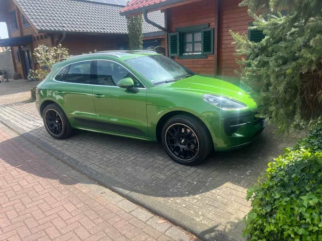 Porsche Privat verkauf ! WUNDERSCHÖNE PORSCHE Macan 12/2020-photo-2