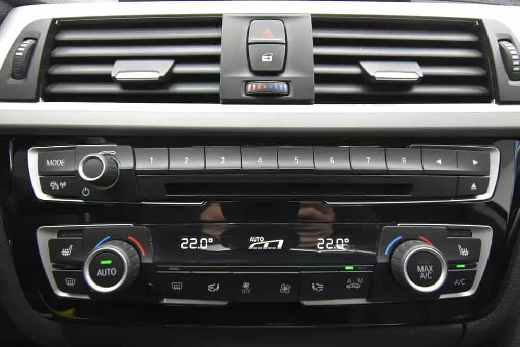 BMW 4 Series i Gran Coupe LED Memory Temp SHZ Navi 07/2021-photo-34