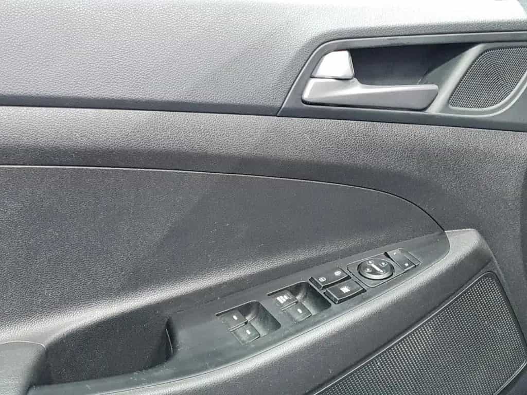 Hyundai TUCSON 1.6 GDi blue Classic 2WD*SITZHZG*GRA* 10/2017-photo-9