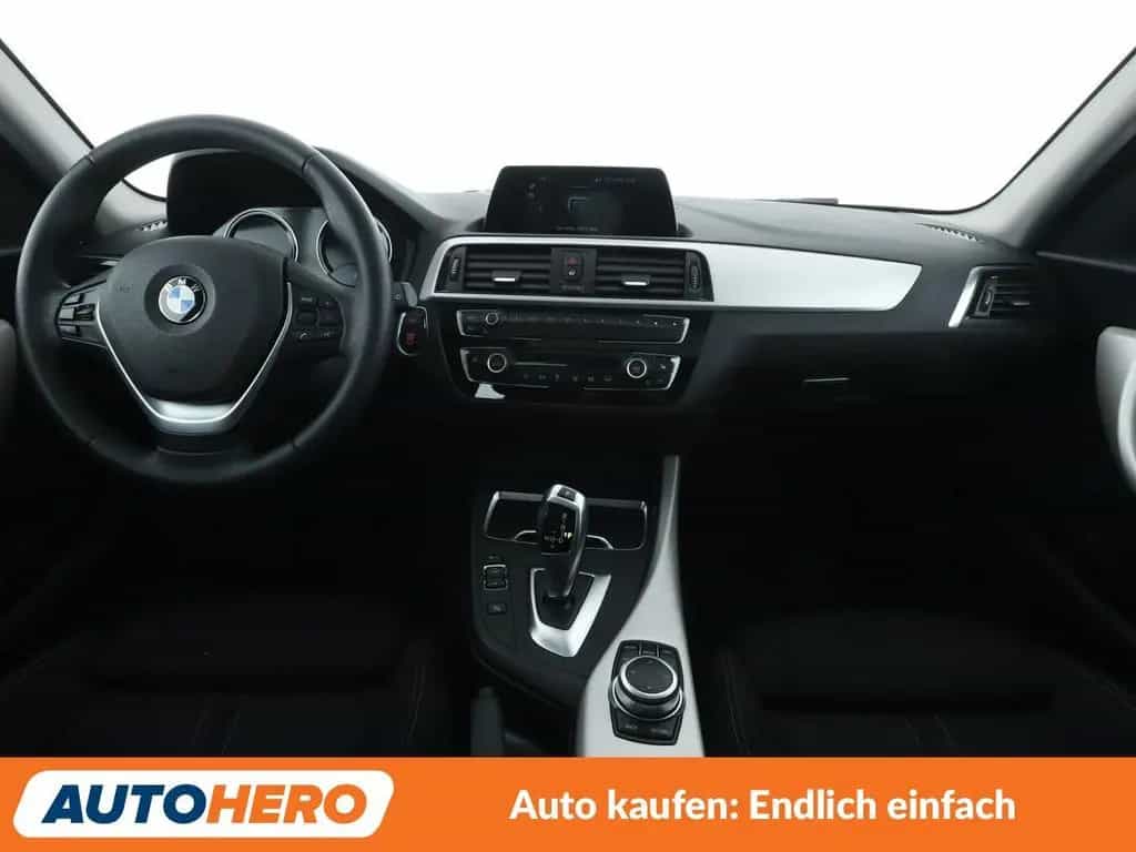 BMW 1 Series 118i Advantage Aut.*NAVI*LED*TEMPO* 11/2018-photo-11