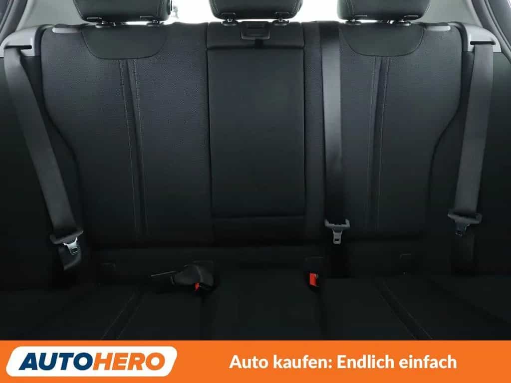 BMW 1 Series 118i Advantage Aut.*NAVI*LED*TEMPO* 11/2018-photo-15