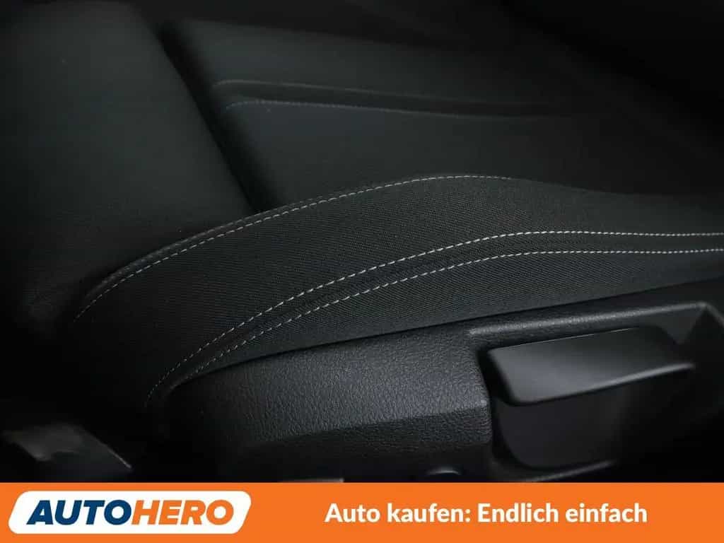 BMW 1 Series 118i Advantage Aut.*NAVI*LED*TEMPO* 11/2018-photo-27
