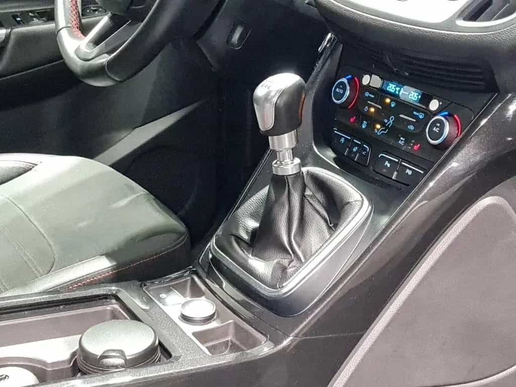 Ford Kuga 1.5 EcoBoost ST-Line*XENON*DAB* 04/2019-photo-5