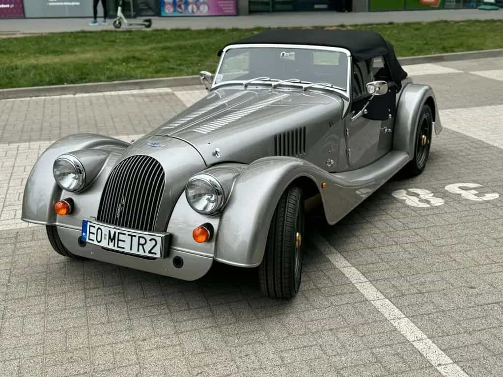 Morgan Plus 4 05/2020-photo-2