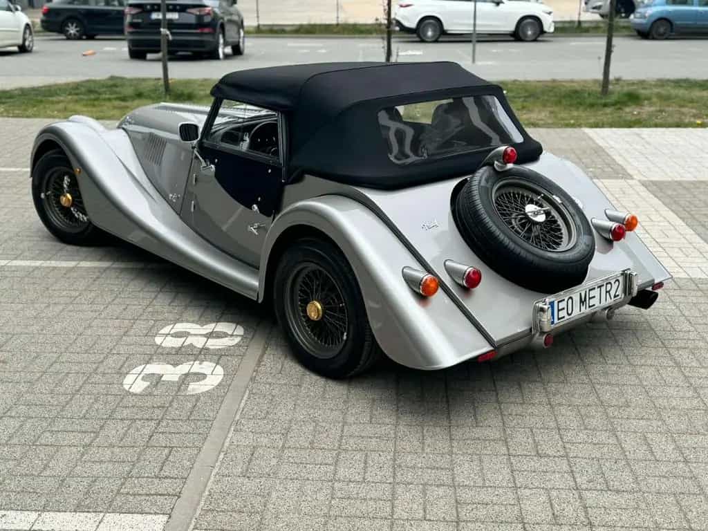 Morgan Plus 4 05/2020-photo-3