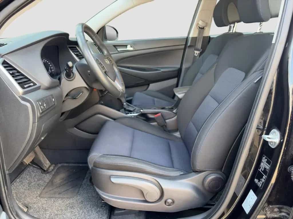 Hyundai TUCSON TREND 1.6 T-GDI *ALLRAD*SITZHZG*KLIMA* 10/2016-photo-6