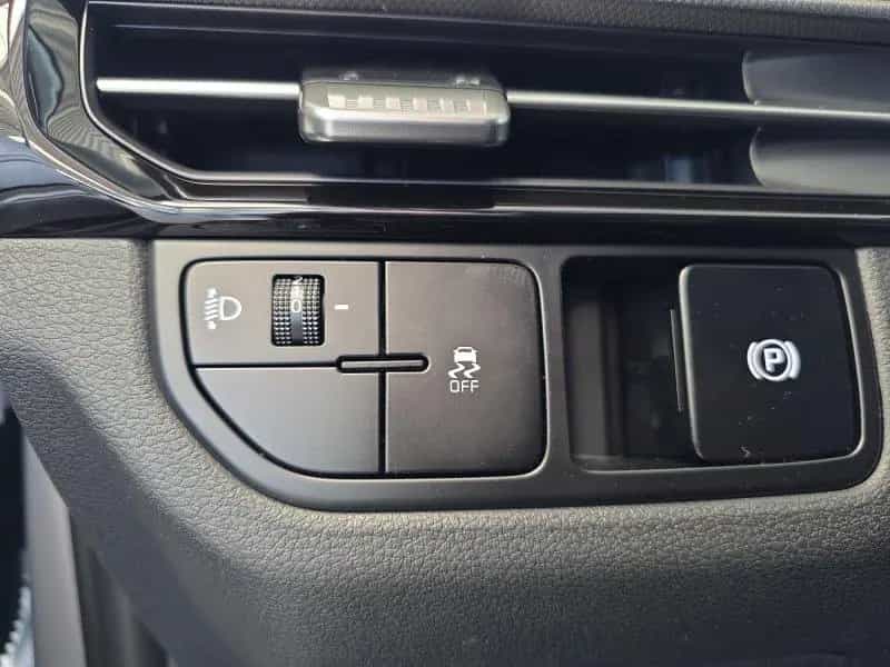Kia Sportage 1.6 T-GDI DCT ACC/Navi/Winterp/LED/Kame 01/2026-photo-18