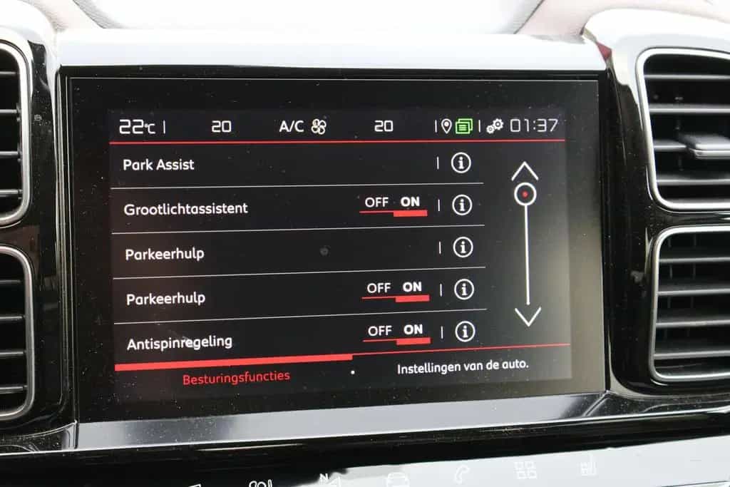 Citroën C5 Aircross 1.6 PureTech automatik Shine | Origi 06/2019-photo-11