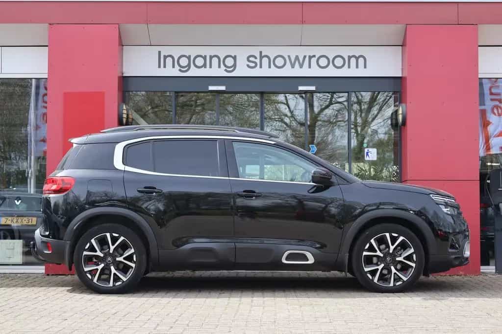 Citroën C5 Aircross 1.6 PureTech automatik Shine | Origi 06/2019-photo-2