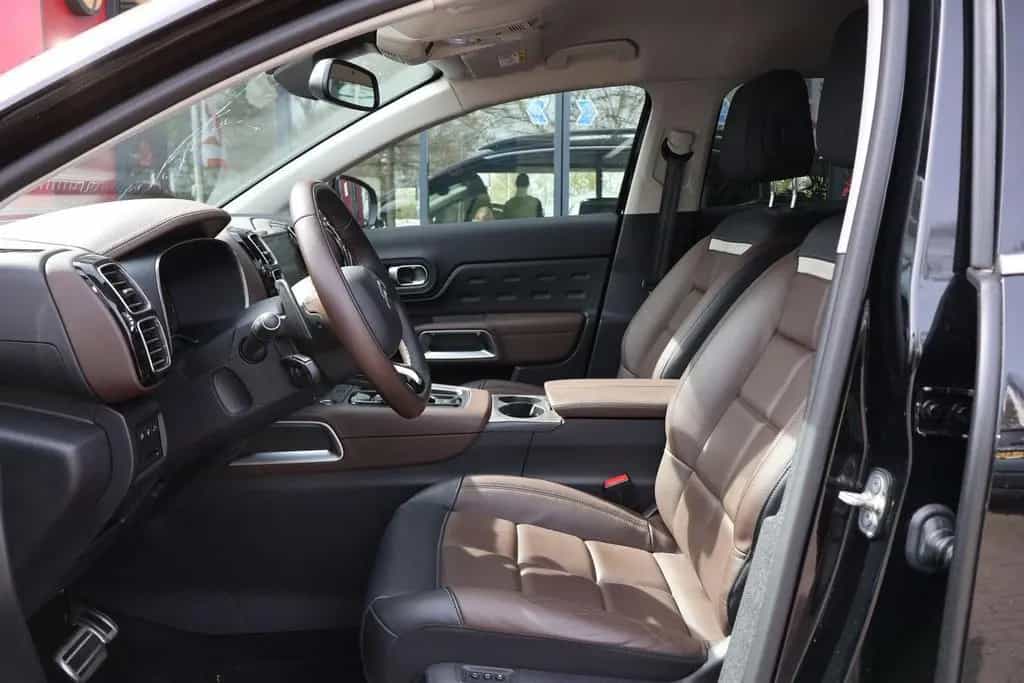 Citroën C5 Aircross 1.6 PureTech automatik Shine | Origi 06/2019-photo-6