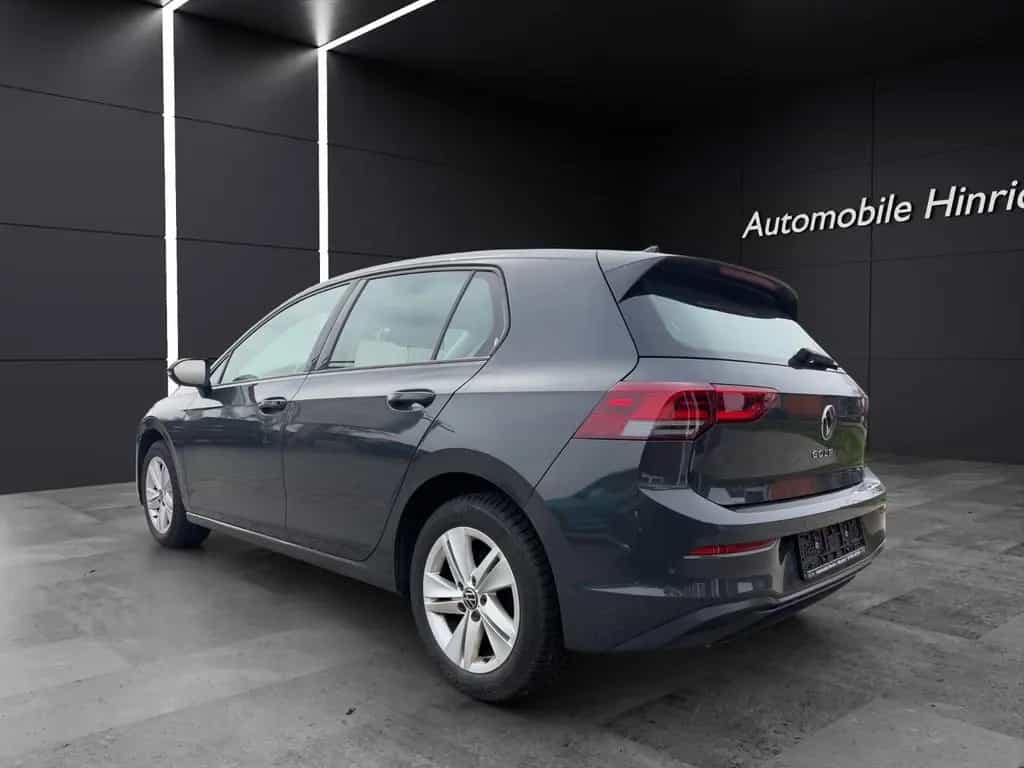 Volkswagen Golf VIII Lim. Life 08/2020-photo-5