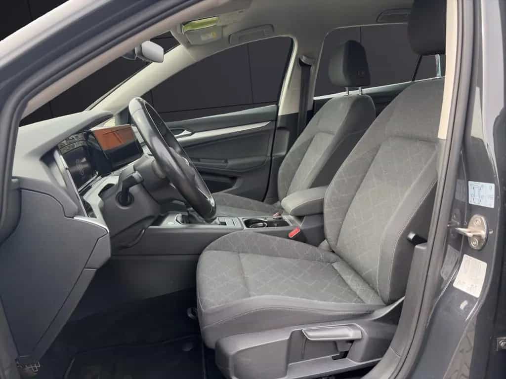Volkswagen Golf VIII Lim. Life 08/2020-photo-7