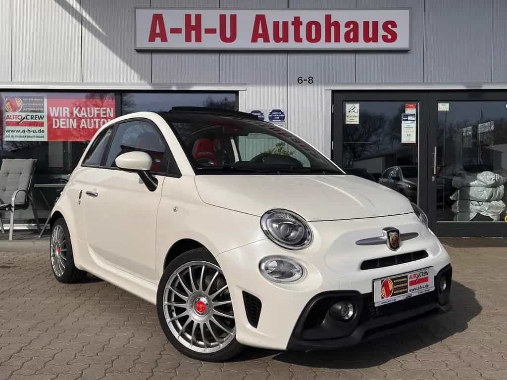 Abarth 595C Cabrio 70th Anniversary 10/2019-photo-0