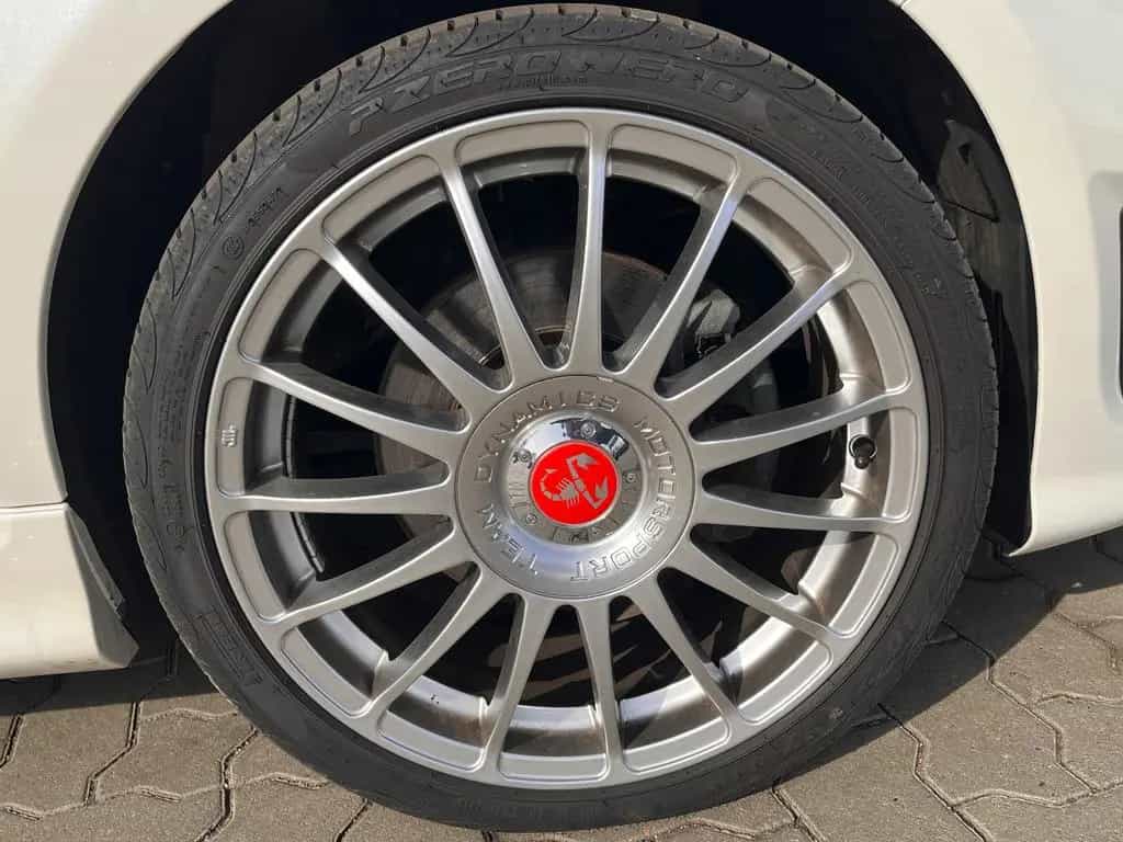 Abarth 595C Cabrio 70th Anniversary 10/2019-photo-18