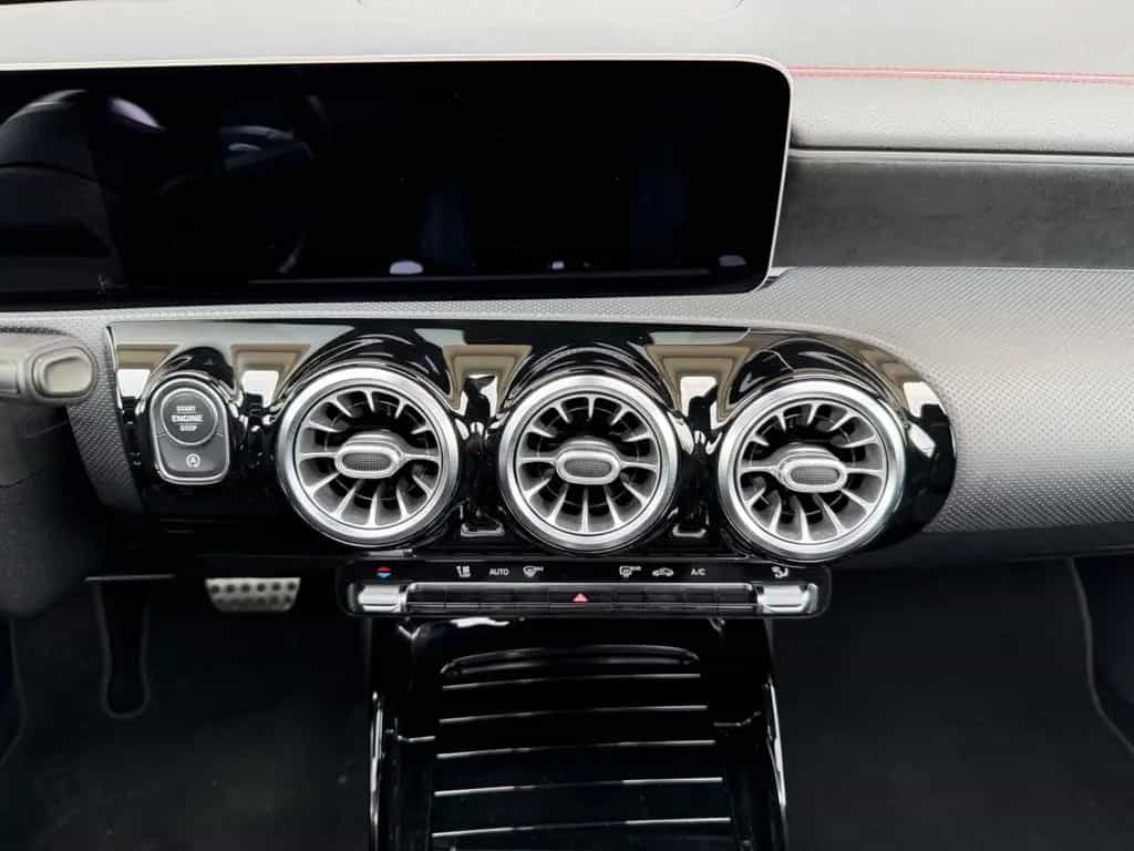 Mercedes-Benz CLA-Class 45 4Matic 2.Hand Panorama Kamera Night Paket 03/2020-photo-26