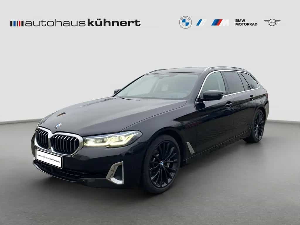 BMW 5 Series 530i Touring Luxury Line ACC Laser Luftfed. Pano 10/2021-photo-0