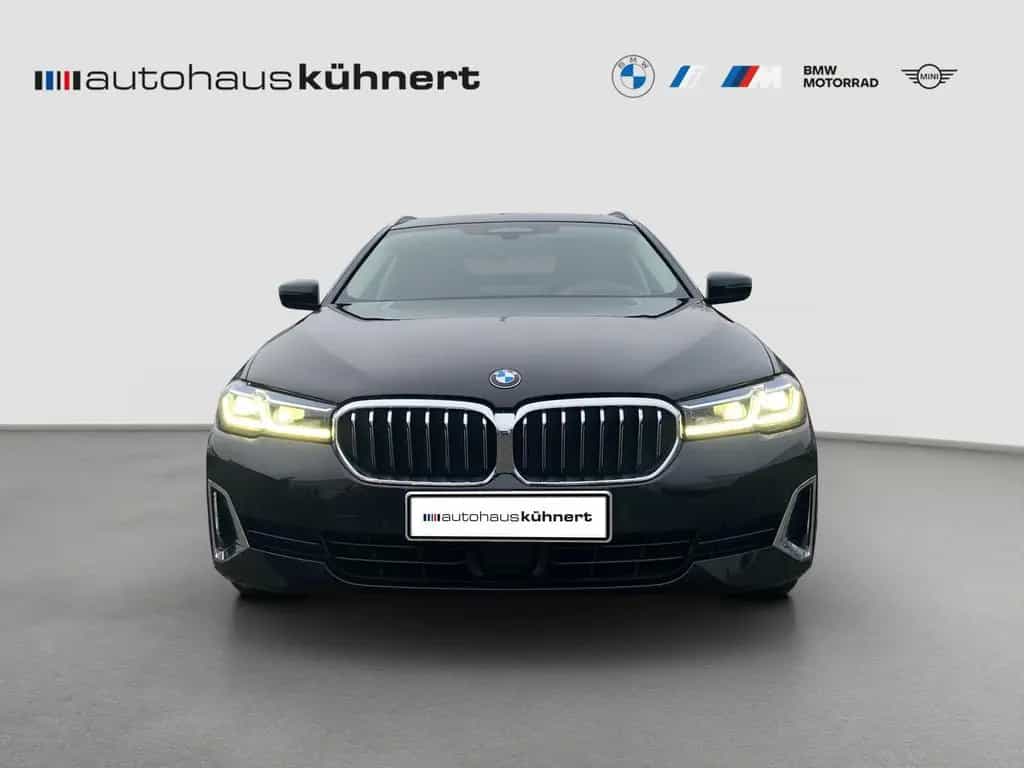 BMW 5 Series 530i Touring Luxury Line ACC Laser Luftfed. Pano 10/2021-photo-1