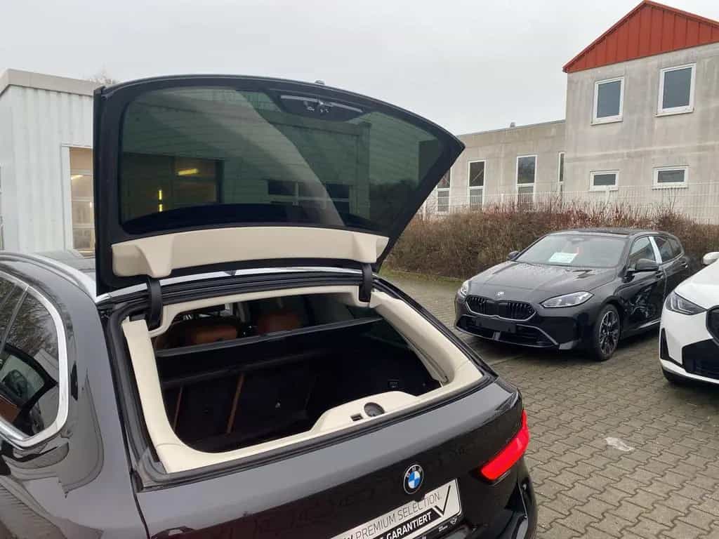 BMW 5 Series 530i Touring Luxury Line ACC Laser Luftfed. Pano 10/2021-photo-16