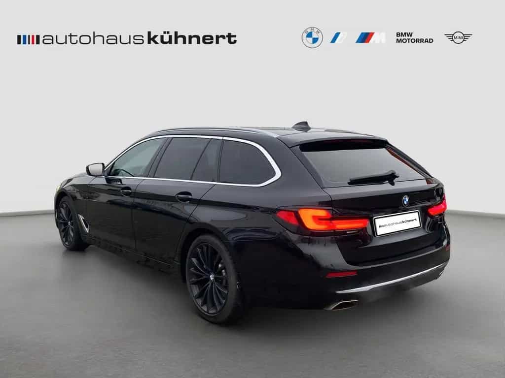 BMW 5 Series 530i Touring Luxury Line ACC Laser Luftfed. Pano 10/2021-photo-3