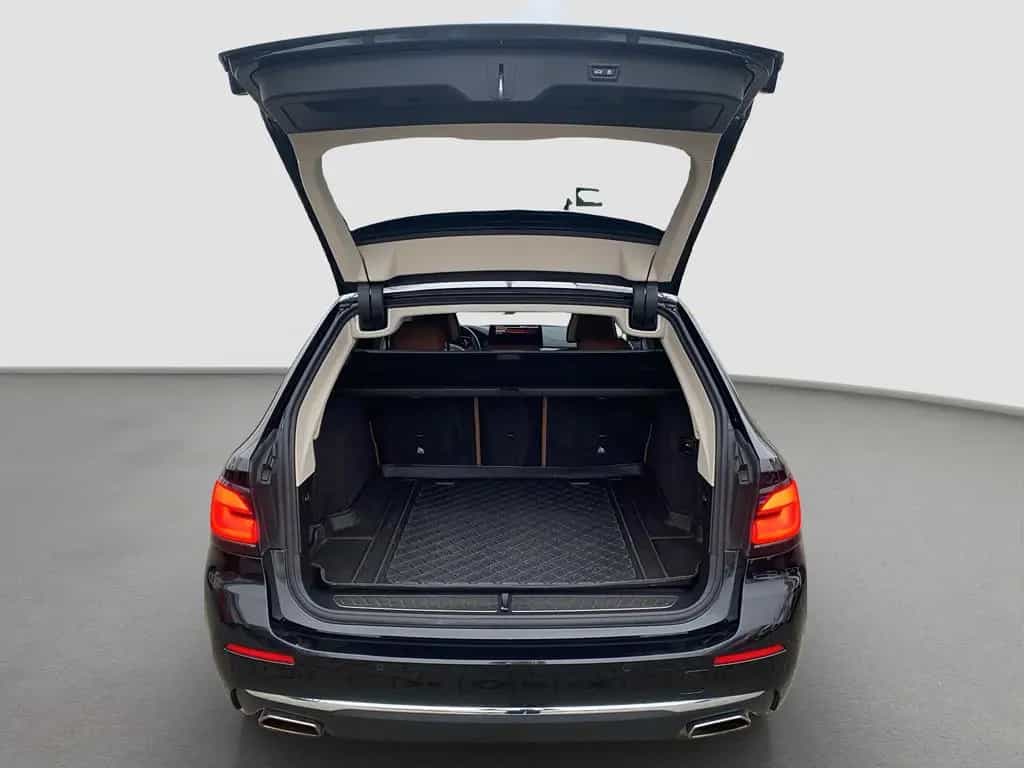 BMW 5 Series 530i Touring Luxury Line ACC Laser Luftfed. Pano 10/2021-photo-8