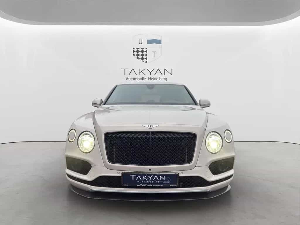 Bentley Bentayga 6.0 W12 4WD Aut. / CARBON / PANO 12/2018-photo-1