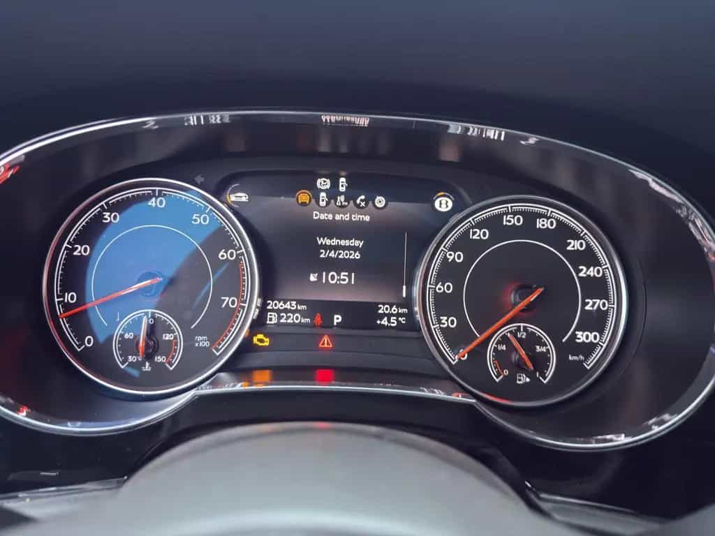 Bentley Bentayga 6.0 W12 4WD Aut. / CARBON / PANO 12/2018-photo-10