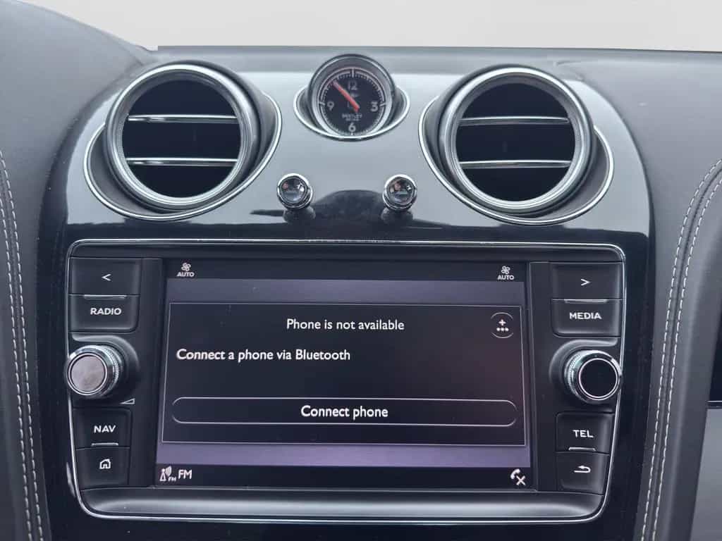 Bentley Bentayga 6.0 W12 4WD Aut. / CARBON / PANO 12/2018-photo-12