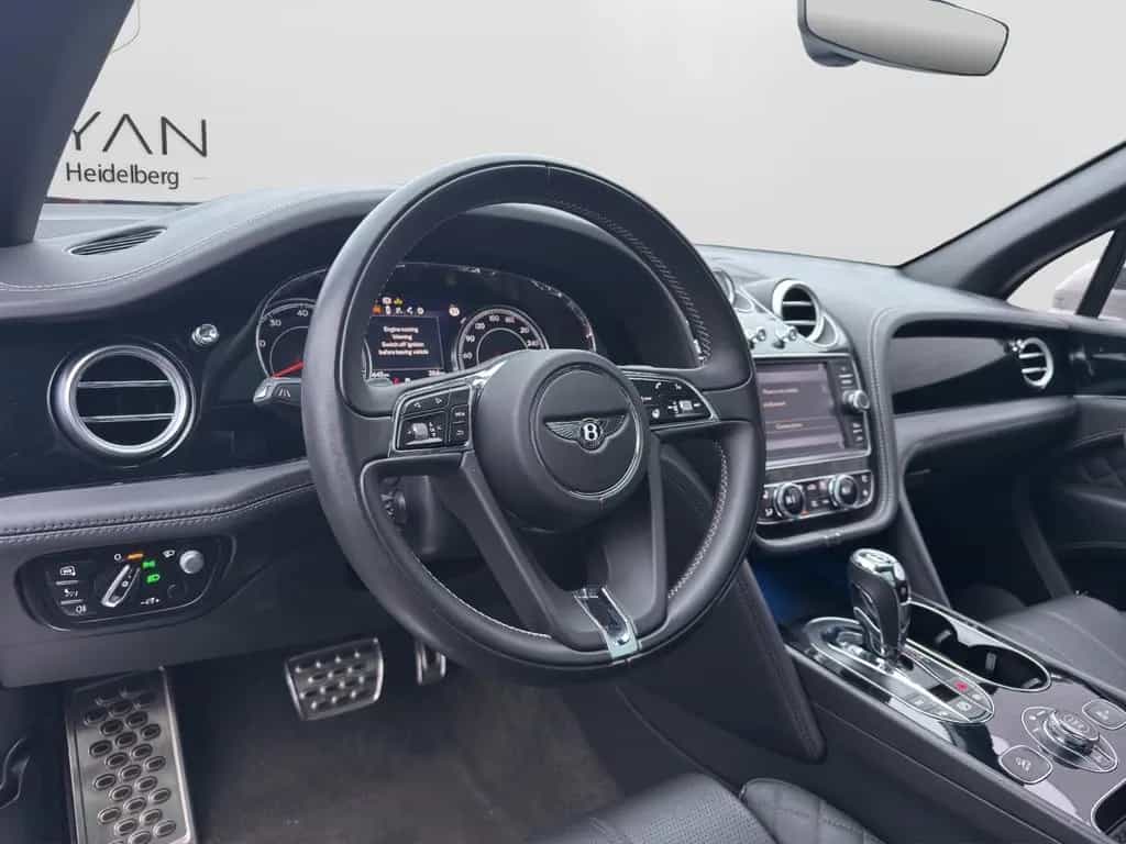 Bentley Bentayga 6.0 W12 4WD Aut. / CARBON / PANO 12/2018-photo-18