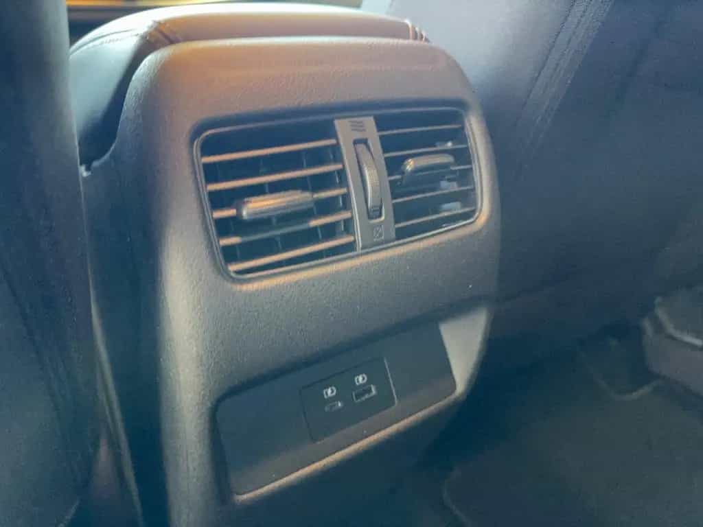 Nissan Qashqai N-Connecta 1.3DIG-T Business Technologie 04/2023-photo-17