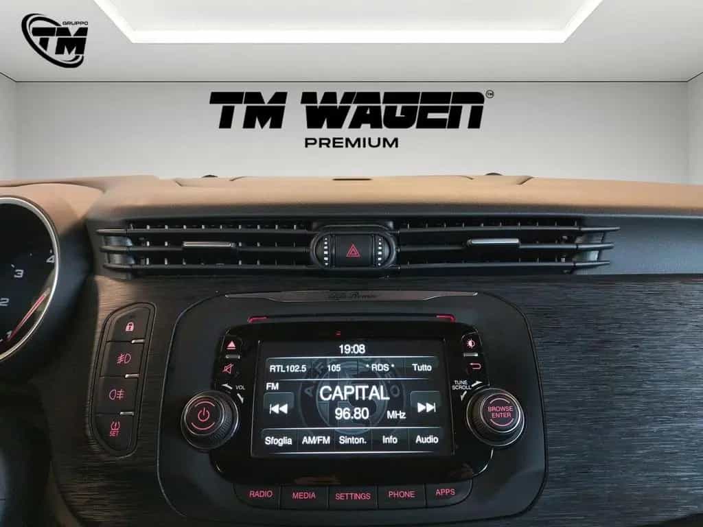 Alfa Romeo Giulietta 1.6 JTDm 120 CV - NEOPATENT 05/2018-photo-14