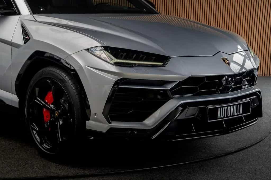 Lamborghini Urus 4.0 V8 HUD Leder Ceramic B&O 360° Massage A 05/2022-photo-10