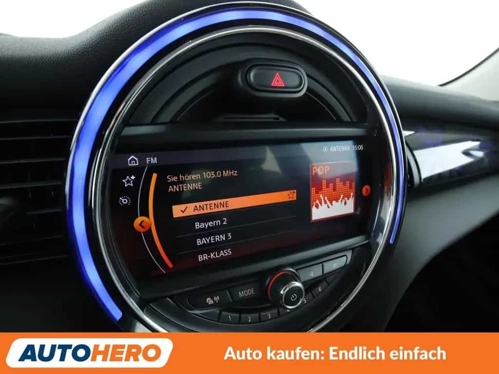 MINI Cooper D Aut.*NAVI*HUD*LED* 11/2018-photo-20