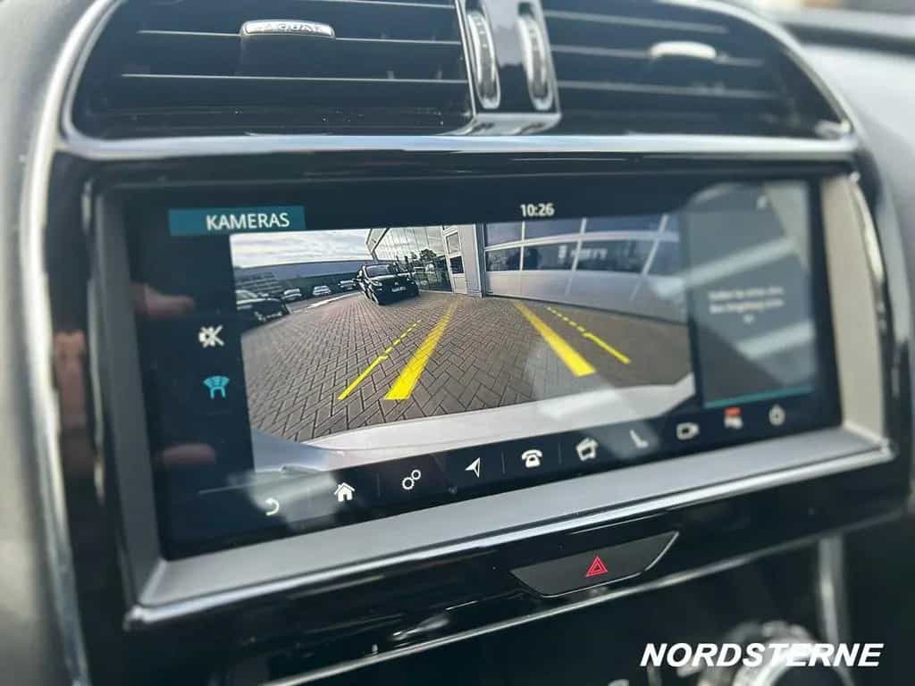 Jaguar XE D180 R-Dynamic S AWD LED+KAMERA+ACC+LEDER 07/2019-photo-13
