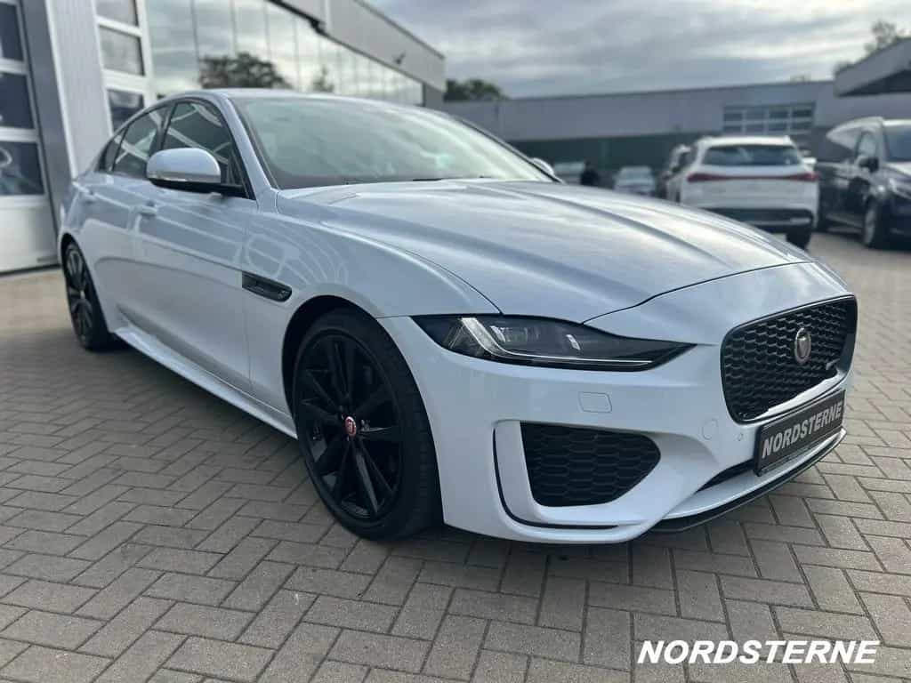 Jaguar XE D180 R-Dynamic S AWD LED+KAMERA+ACC+LEDER 07/2019-photo-15