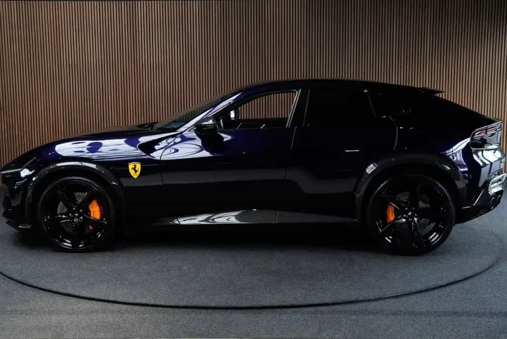 Ferrari Purosangue 6.5 V12 Carbon Burmester Atelier Mass 06/2024-photo-1