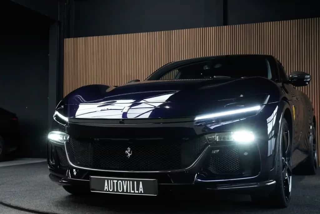 Ferrari Purosangue 6.5 V12 Carbon Burmester Atelier Mass 06/2024-photo-19