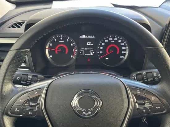 Ssangyong Tivoli 1,5 T-GDI Turbo 2WD MT Quartz Nav Shz Tma 03/2021-photo-16