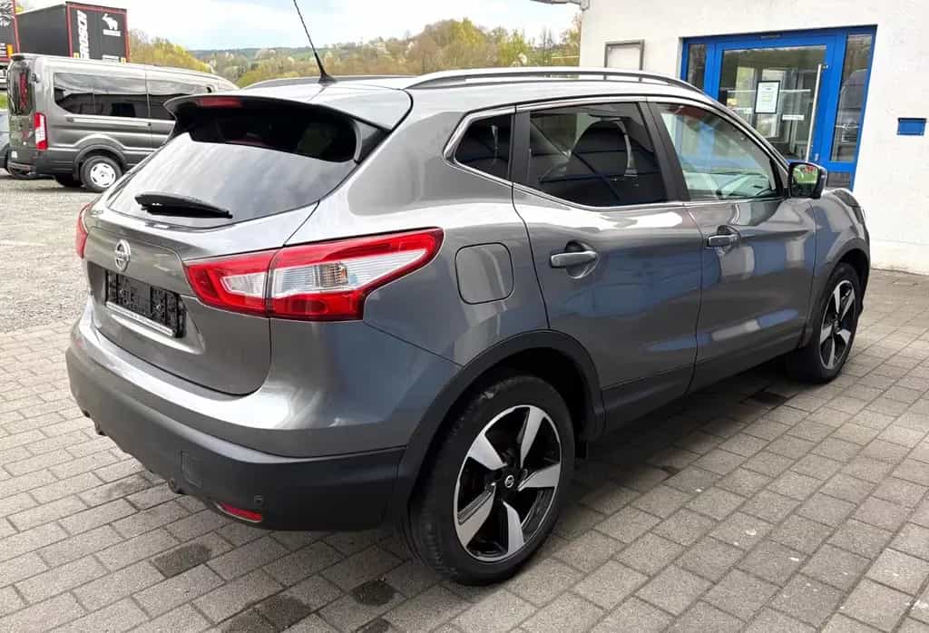 Nissan Qashqai 1.2 N-Connecta - PANO-Navi-18´ 03/2017-photo-3