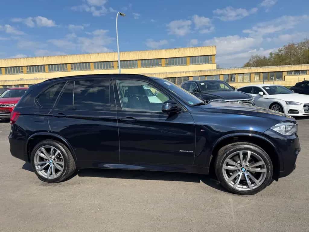 BMW X5 xDrive 40d M Sport Pano Kamera Head Up AHK 09/2018-photo-3