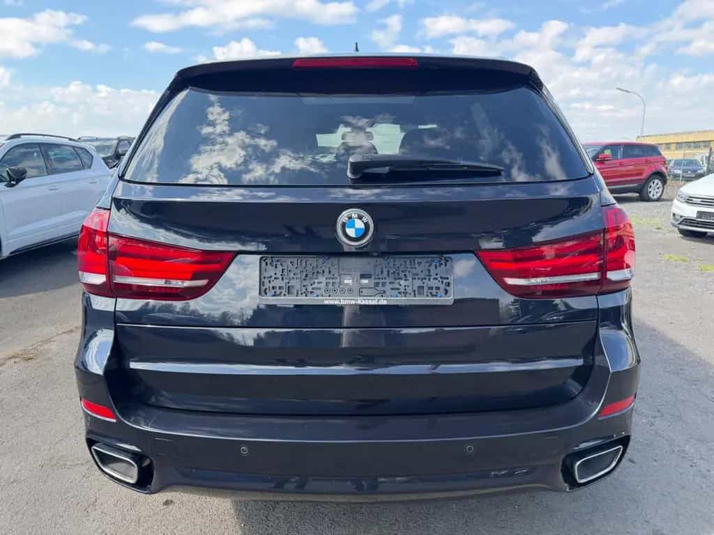 BMW X5 xDrive 40d M Sport Pano Kamera Head Up AHK 09/2018-photo-5