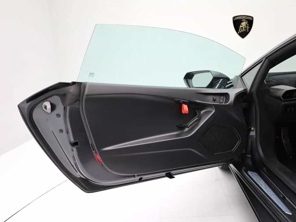 Lamborghini Huracán STO I Lamborghini Hamburg I CARBON I 11/2023-photo-15