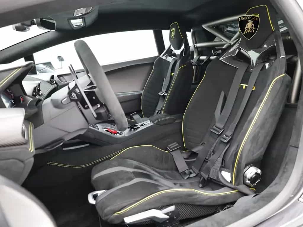 Lamborghini Huracán STO I Lamborghini Hamburg I CARBON I 11/2023-photo-16