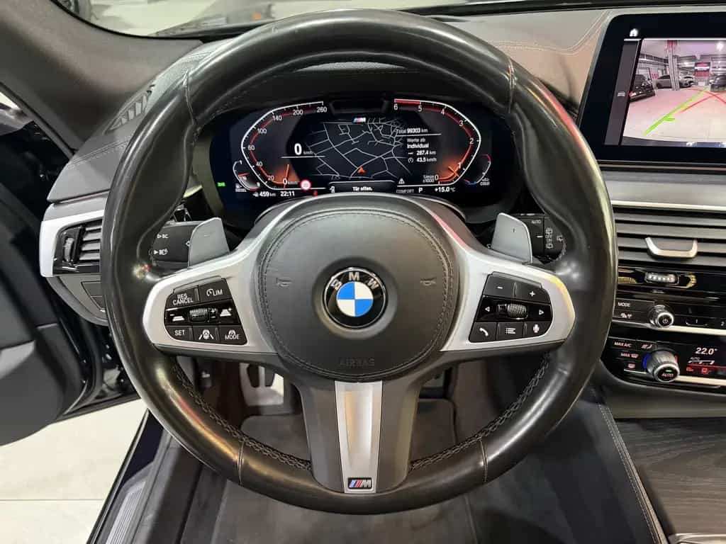 BMW 5 Series 530 d xDrive M Sport *PANO*H&K*DAKOTA*MEMORY* 03/2022-photo-8