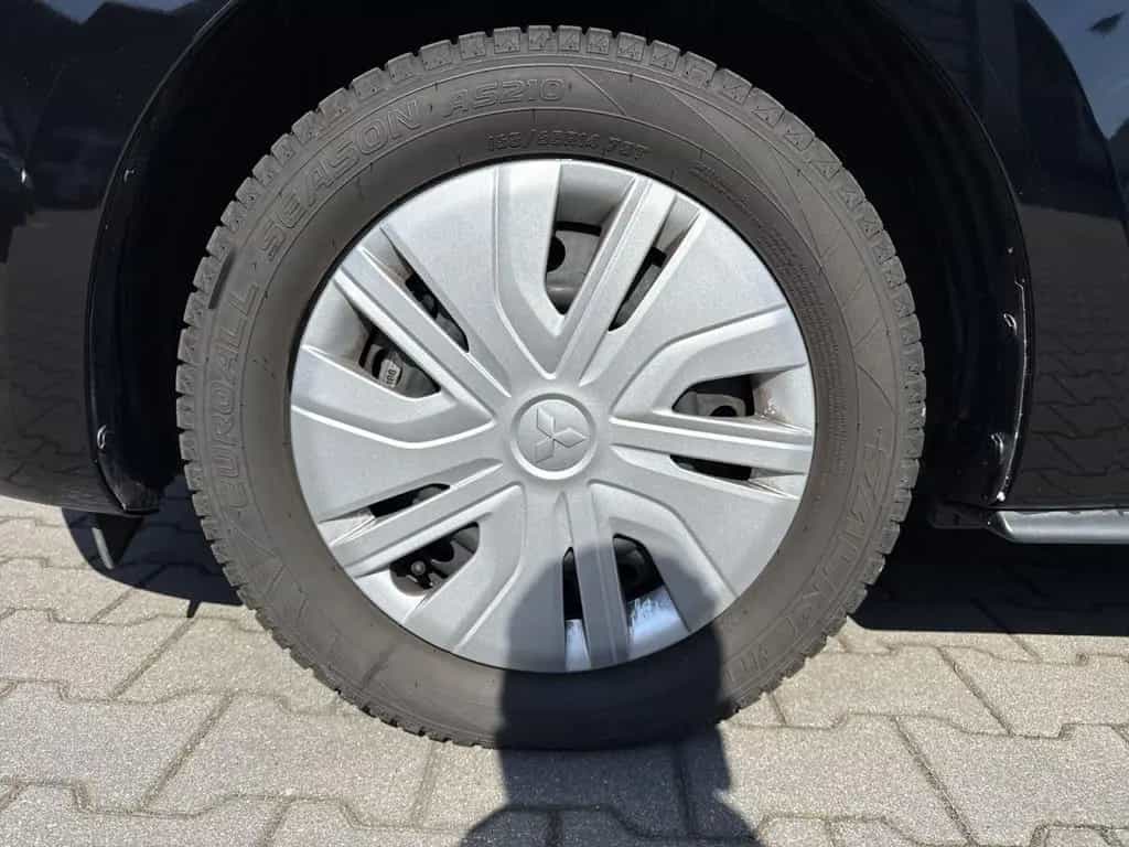 Mitsubishi Space Star 1.2 Select *Ganzjahresreifen* 02/2025-photo-11